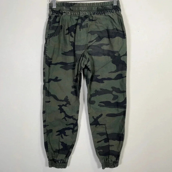ARITZIA | TNA ALIX CAMO JOGGER - Picture 12 of 12